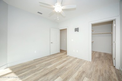 Welcome to luxury-inspired living at Ocean Springs' Inlet - photo 20