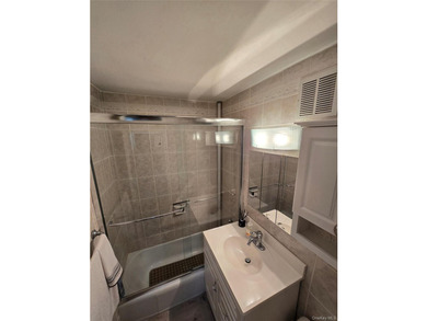 Oversized 1-bedroom with a massive private covered balcony in - photo 20