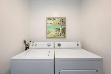 Welcome to Gulf Terrace in the heart of Destin! This one-bedroom - photo 22
