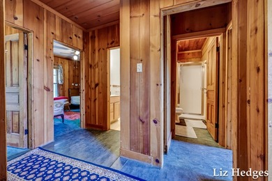 Enchanting seasonal cottage with 188.5 ft. of private White Lake - photo 30