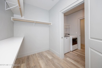 Welcome to luxury-inspired living at Ocean Springs' Inlet - photo 35