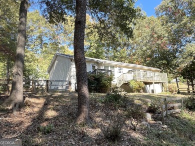 Lake Lanier Home For Sale in Gainesville Georgia