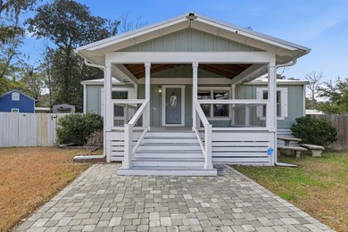 Welcome to 140 Palmetto Ave in Freeport! This beautifully - photo 1