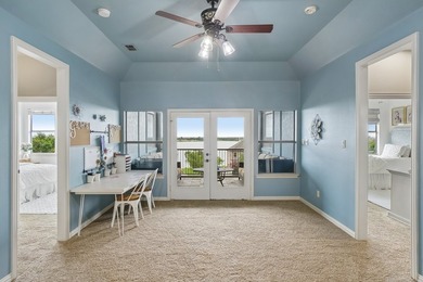 Lake living without the maintenance! Enjoy stunning views at - photo 4