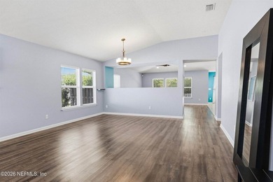 PRICE REDUCED!! Move right into this beautifully maintained - photo 18