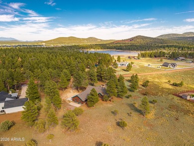 Fantastic 3 bed, 2.5 bath true log cabin on 1.1 acres in - photo 21