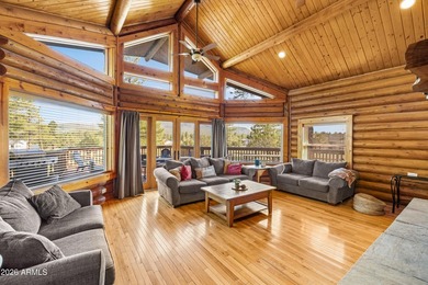 Fantastic 3 bed, 2.5 bath true log cabin on 1.1 acres in - photo 24