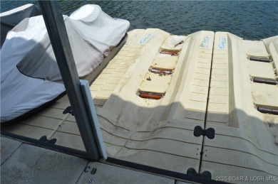 Enjoy the panoramic views from the point pool of the 1 mile