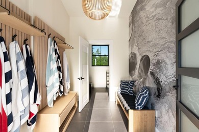 Welcome to 19 Cavendish Way, where exceptional architecture and - photo 31