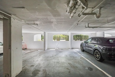 Motivated Seller and Priced to Sell. Charming 2-bedroom, 2-bath - photo 31