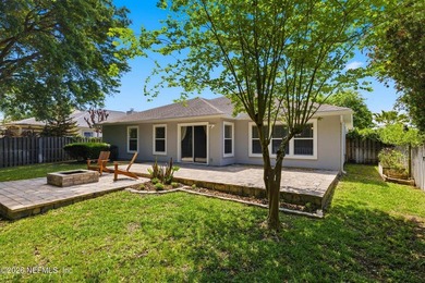 PRICE REDUCED!! Move right into this beautifully maintained - photo 39