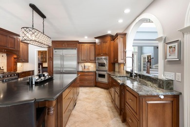 Welcome to 19 Cavendish Way, where exceptional architecture and - photo 44