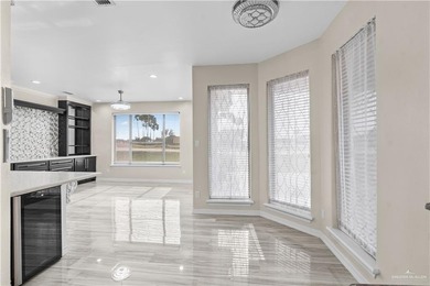 NEW REDUCED PRICE! MOTIVATED SELLERS; Beautiful home at Los - photo 6