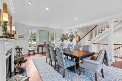 This lovely Royal Cottage sits on Sunset Lake with 3 beds and 3 - photo 6