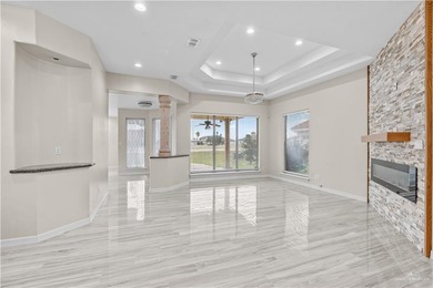 NEW REDUCED PRICE! MOTIVATED SELLERS; Beautiful home at Los - photo 10