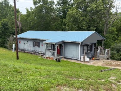 8 Lots with MH and Boat Garage!  Dock possible - photo 1