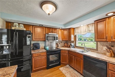 OPEN HOUSE CANCELLED!! AMAZING SPACE!! LOTS OF OPTIONS! Country - photo 5
