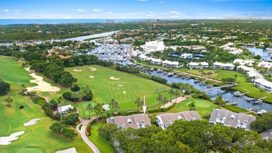 Beautifully renovated contemporary Harbor Home condo offering - photo 20