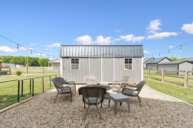 Welcome to Lake Waynoka living! This updated 3 bedroom, 2 bath - photo 24