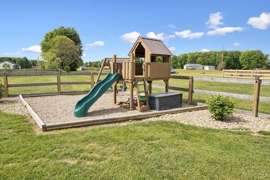 Welcome to Lake Waynoka living! This updated 3 bedroom, 2 bath - photo 29