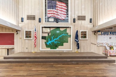 Welcome to Lake Waynoka living! This updated 3 bedroom, 2 bath - photo 32