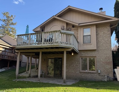 (private lake, pond, creek) Condo For Sale in Farmington Michigan