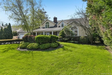 Welcome to 111 Palmyra Ave, a stunning 4/5-bedroom residence set - photo 2