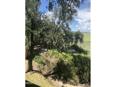 Affordable living with a magnificent view from the living room