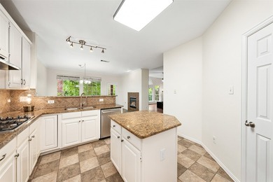 Experience the perfect harmony of suburban convenience and - photo 11