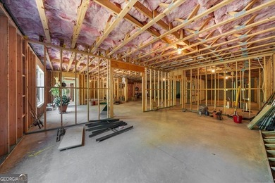 This exquisite 3-bedroom Spruce model home with exceptional - photo 42