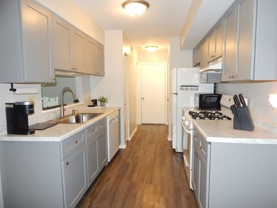 Additional listing photo 4