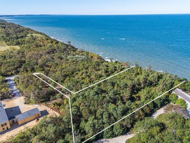 Waterfront Opportunity on the Long Island Sound! Discover the - photo 16