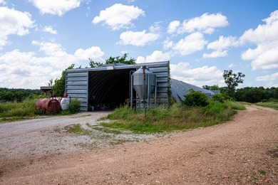 The Stansberry Creek Ranch is located just 10 miles south of - photo 17
