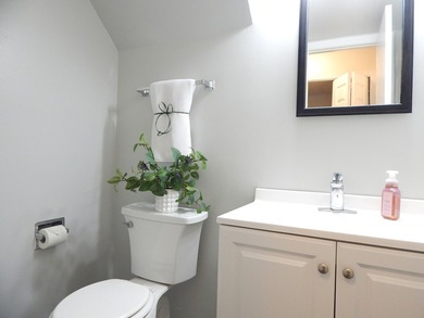 This immaculate end-unit townhome offers 2 bedrooms, 1 1/2 baths - photo 9