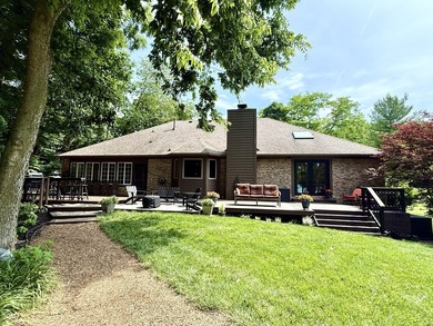 Very rare opportunity to live on Lamb Lake with a level front - photo 21