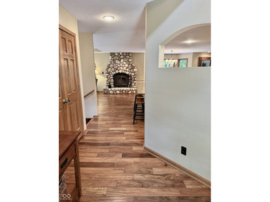 Very rare opportunity to live on Lamb Lake with a level front - photo 22
