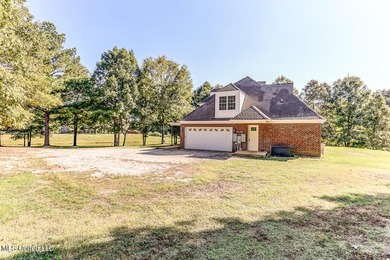 Live in Your Second Favorite Resort Vacation: Serene 5-Bedroom - photo 5