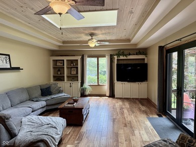 Very rare opportunity to live on Lamb Lake with a level front - photo 29