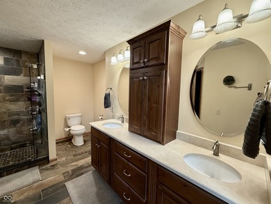 Very rare opportunity to live on Lamb Lake with a level front - photo 39