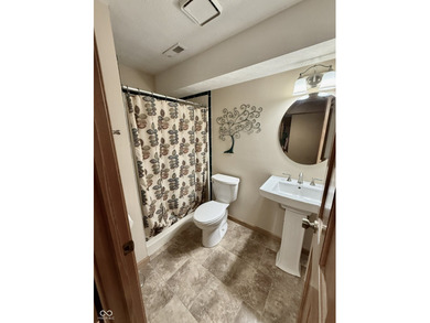 Very rare opportunity to live on Lamb Lake with a level front - photo 51