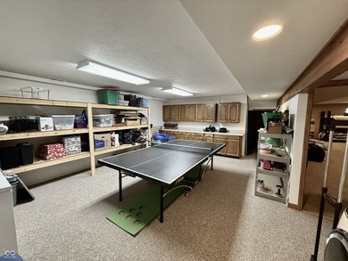 Very rare opportunity to live on Lamb Lake with a level front - photo 52