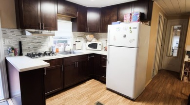 Great location, 0.2 miles from the pool. Newly Redone, 2BR - photo 3