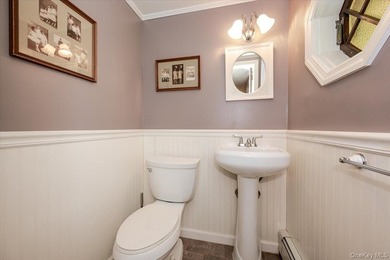 There are many reasons why the classic colonial continues to be - photo 8