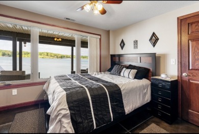 Immaculate 4 bedroom 2 bath waterfront home at Lake Nehai - photo 24