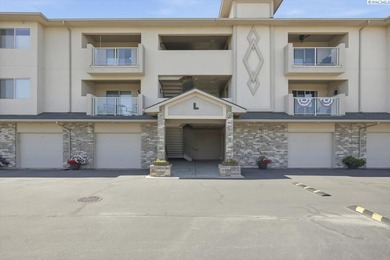MLS# 294360 Welcome home to the Condos at Canyon Lakes. This - photo 1