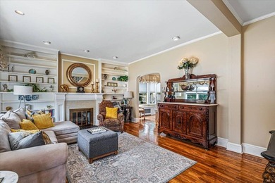 This charming, turn-key detached home is perfectly situated on a - photo 8