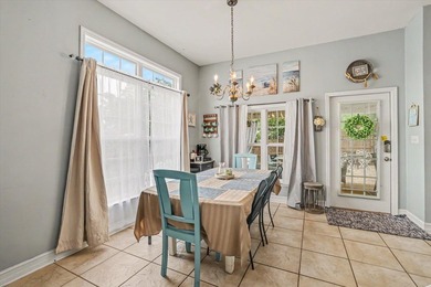 Spacious 4-bedroom, 2-bath home situated on a desirable corner - photo 11