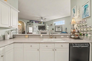 Spacious 4-bedroom, 2-bath home situated on a desirable corner - photo 17