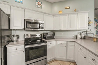 Spacious 4-bedroom, 2-bath home situated on a desirable corner - photo 18