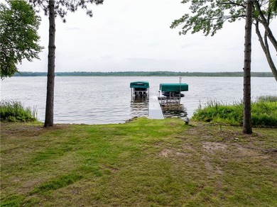 Exquisite lakefront estate on Victory Heights showcasing 240 - photo 5